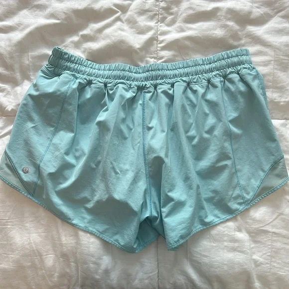 Lululemon Hotty Hot Short Long - Picture 2 of 3